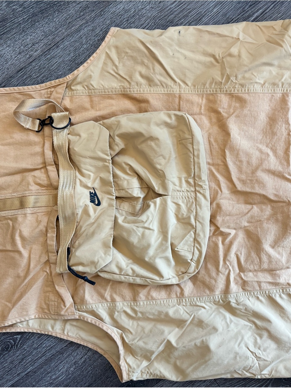 Nike Tech Pack Utility Vest - Picture 4 of 5